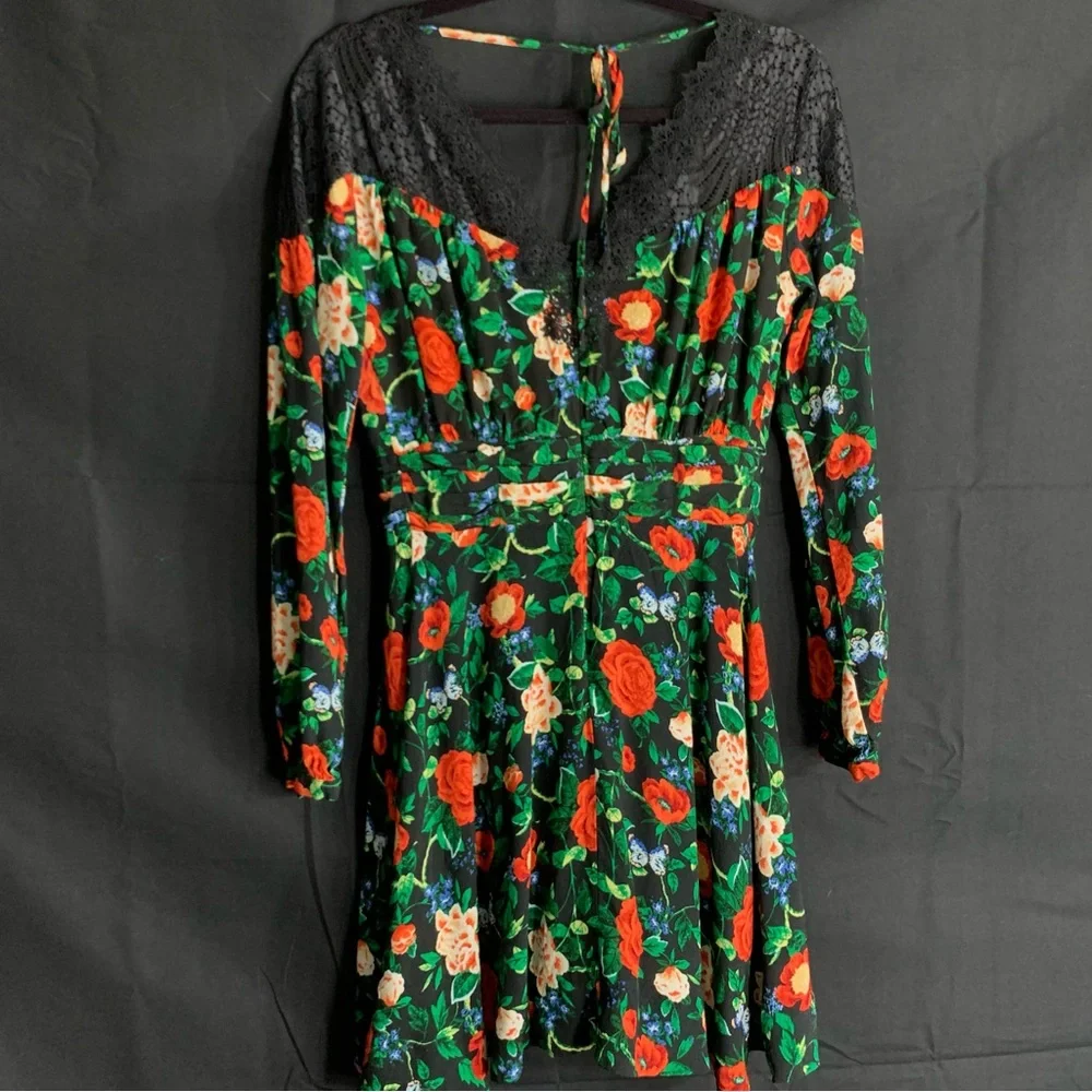 Anthropologie Lacy V Neck Black Floral Mini Dress , size 6 - Picture 12 of 13